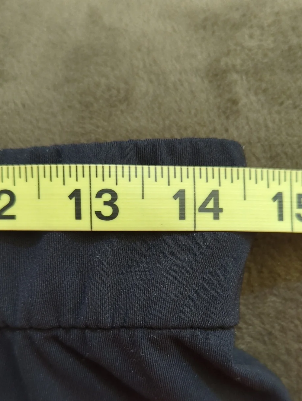 Lululemon Black On The Fly Jogger Size 6